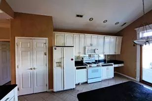 22 Milton Dr, Manchester Township, NJ 08759 - Photo 9