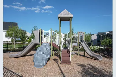 2 Fiore Court, Middletown, NJ 07748 - Photo 31