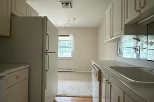 107B Edinburgh Ln, Lakewood, NJ 08701 - Photo 11