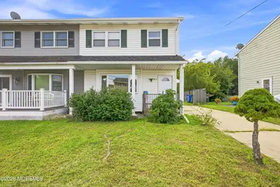 814 Laurel Street, Lakehurst, NJ 08733 - Photo 1