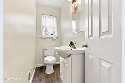 814 Laurel Street, Lakehurst, NJ 08733 - Photo 15