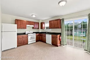 814 Laurel St, Lakehurst, NJ 08733 - Photo 7