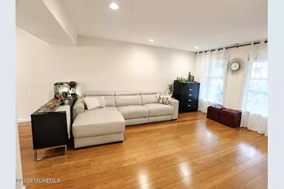 17 Wilson Court, East Brunswick Township, NJ 08816 - Photo 3