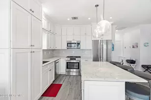 32 Kearney Ave, Seaside Heights, NJ 08751 - Photo 17