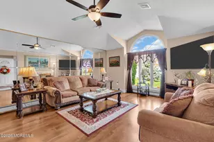 31 Swindon Ct, Toms River Township, NJ 08757 - Photo 9