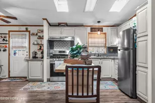 610 Walden Way, Whiting, NJ 08759 - Photo 5