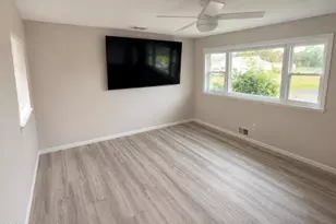 129 Dittmar Dr, Toms River Township, NJ 08757 - Photo 3