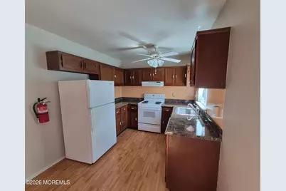 8 Potomac Lane Lane #A, Whiting, NJ 08759 - Photo 9