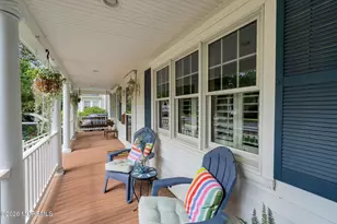36 Foster St, Red Bank, NJ 07701 - Photo 5