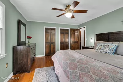 36 Foster Street, Red Bank, NJ 07701 - Photo 19