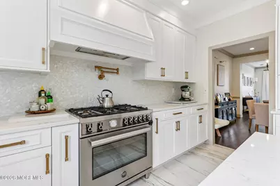 13 Baltusrol Drive, Manalapan Township, NJ 07726 - Photo 19