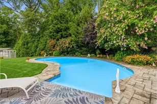 251 Hamiltonian Dr, Middletown, NJ 07701 - Photo 39
