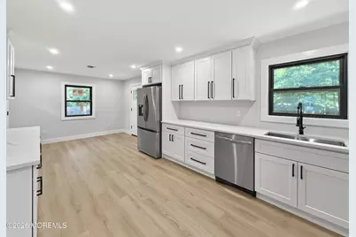 16 Charles Street, Howell Township, NJ 07731 - Photo 3