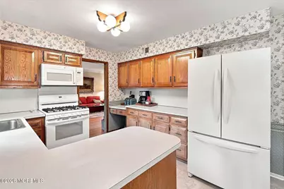 76 Tall Timber Road, Middletown, NJ 07748 - Photo 17