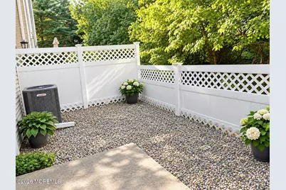 35 Ironwood Court, Middletown, NJ 07748 - Photo 17