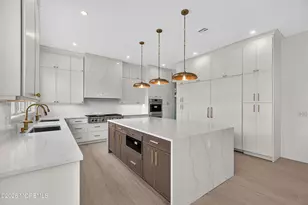 5 Royal Pl, Long Branch, NJ 07740 - Photo 25