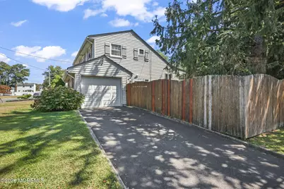 2 Hill Street, Hazlet Township, NJ 07730 - Photo 15