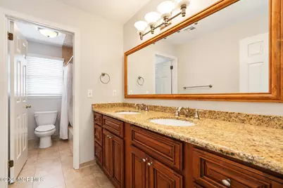 8 Alyssa Lane, Manalapan Township, NJ 07726 - Photo 29