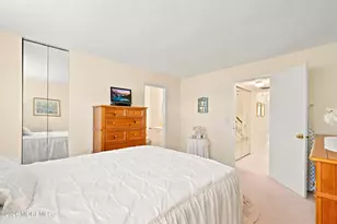 444 Bayberry Ct, Englishtown, NJ 07726 - Photo 7