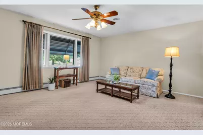 21 Burlington Court, Toms River Township, NJ 08757 - Photo 5