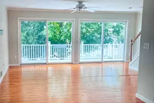 1137 Woodmere Dr, Aberdeen Township, NJ 07735 - Photo 15