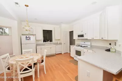 133 Belvedere Drive N, Manchester Township, NJ 08759 - Photo 9