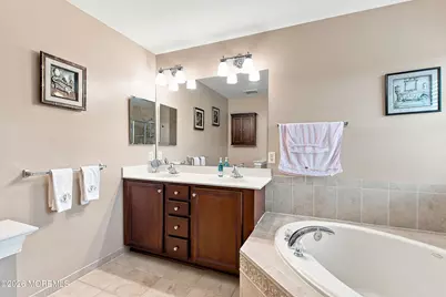 43 Oxford Circle, Southampton, NJ 08088 - Photo 17