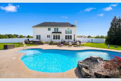 43 Oxford Circle, Southampton, NJ 08088 - Photo 3