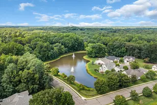 13 Northshire Ct, Freehold, NJ 07728 - Photo 75