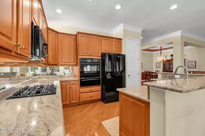 13 Northshire Court, Freehold, NJ 07728 - Photo 27