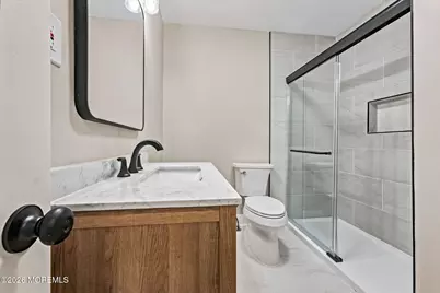 61C Piazza Vittoria, Freehold, NJ 07728 - Photo 21