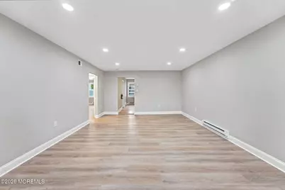 61C Piazza Vittoria, Freehold, NJ 07728 - Photo 7