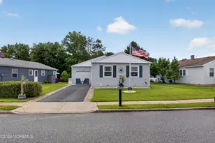 101 Freeport Blvd, Toms River Township, NJ 08757 - Photo 1