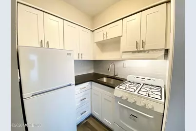 709 Ocean Avenue N #18, Avon by the Sea, NJ 07717 - Photo 3