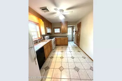 14 Manning Place, Keansburg, NJ 07734 - Photo 5