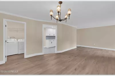 39 Meadow Green Circle #D, Manalapan Township, NJ 07726 - Photo 7
