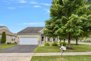 2 Warwick Ct, Barnegat, NJ 08005 - Photo 1