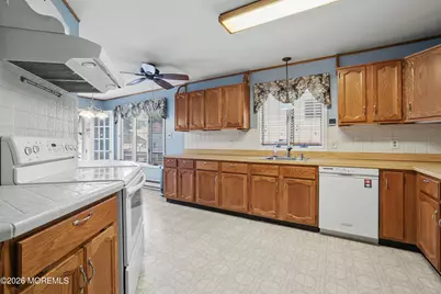 13 Elm Road, Manahawkin, NJ 08050 - Photo 17