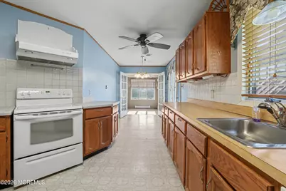 13 Elm Road, Manahawkin, NJ 08050 - Photo 15