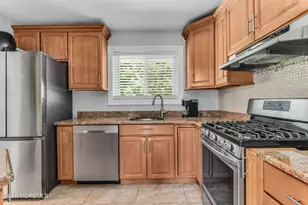 12 Washington Ave, South Amboy, NJ 08879 - Photo 9