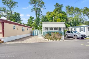 215 E Bay Ave, Manahawkin, NJ 08050 - Photo 17