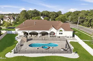 1787 Kathleen Ct, Toms River Township, NJ 08755 - Photo 1