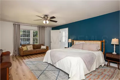 275 S Lakeshore Drive, Manahawkin, NJ 08050 - Photo 15