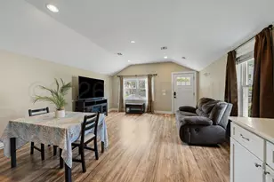 285 Shoreland Cir, South Amboy, NJ 08879 - Photo 5