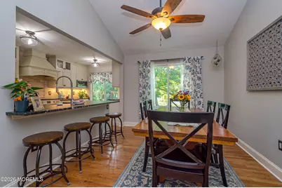 20 Eisenhower Court, Matawan, NJ 07747 - Photo 9
