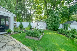 20 Eisenhower Ct, Matawan, NJ 07747 - Photo 29