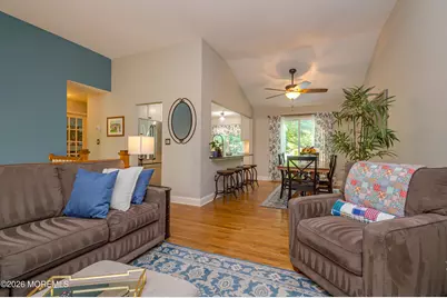 20 Eisenhower Court, Matawan, NJ 07747 - Photo 7