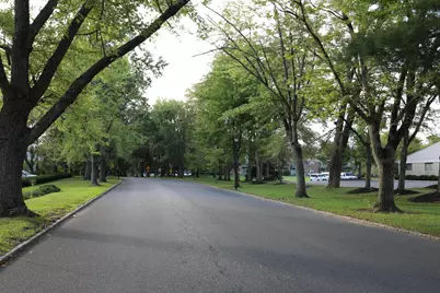 1405 Silver Court, Hamilton Square, NJ 08690 - Photo 25