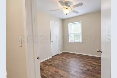 1405 Silver Court, Hamilton Square, NJ 08690 - Photo 21