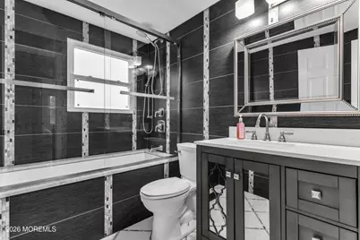 64 Livingston Lane, Manalapan Township, NJ 07726 - Photo 23